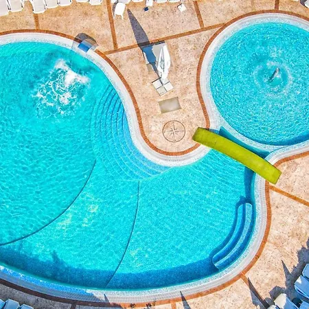 семеен анна-кристина 3* Widyń