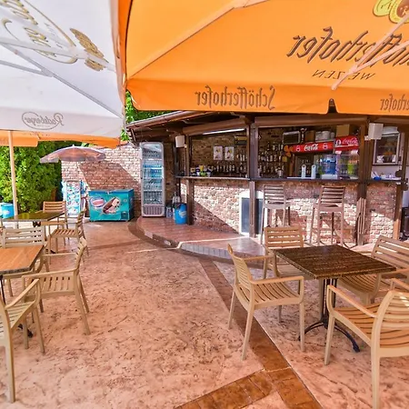 Hotel семеен анна-кристина 3*