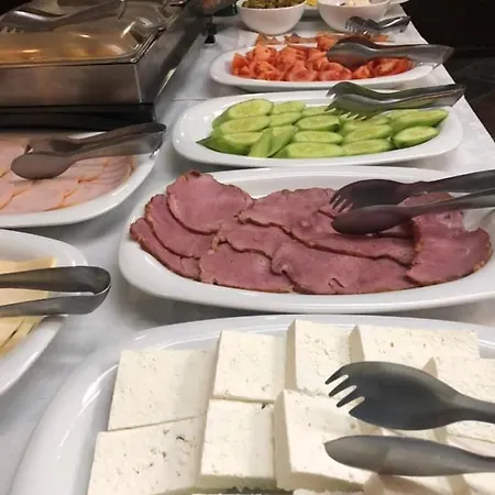 Hotel семеен анна-кристина 3*