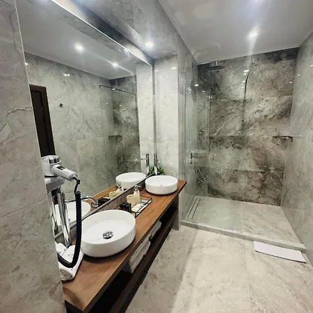 семеен анна-кристина 3* Widyń