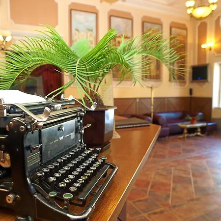 семеен анна-кристина Hotel