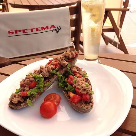 семеен анна-кристина