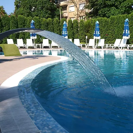 Hotel семеен анна-кристина 3*