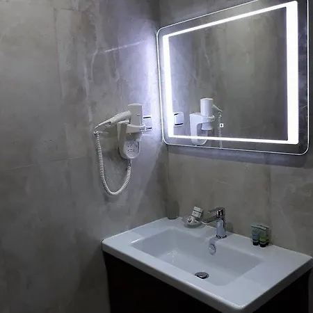 семеен анна-кристина 3* Widyń