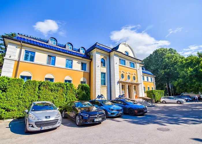 семеен анна-кристина Hotel 3*