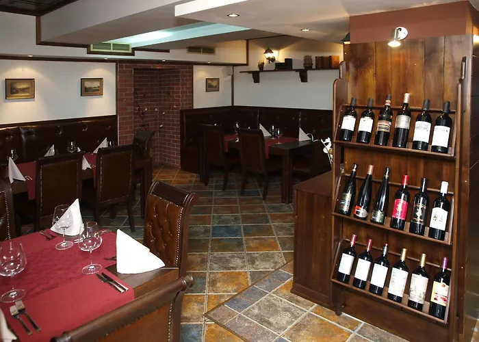 семеен анна-кристина 3*