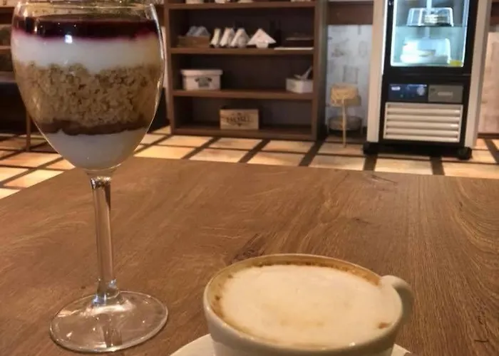 семеен анна-кристина 3*