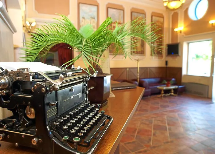 семеен анна-кристина Hotel